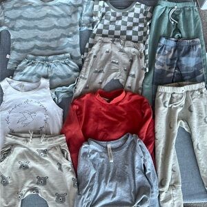 11 piece bundle of 2t Childhoods and Rylee and Cru PLAY condition clothing